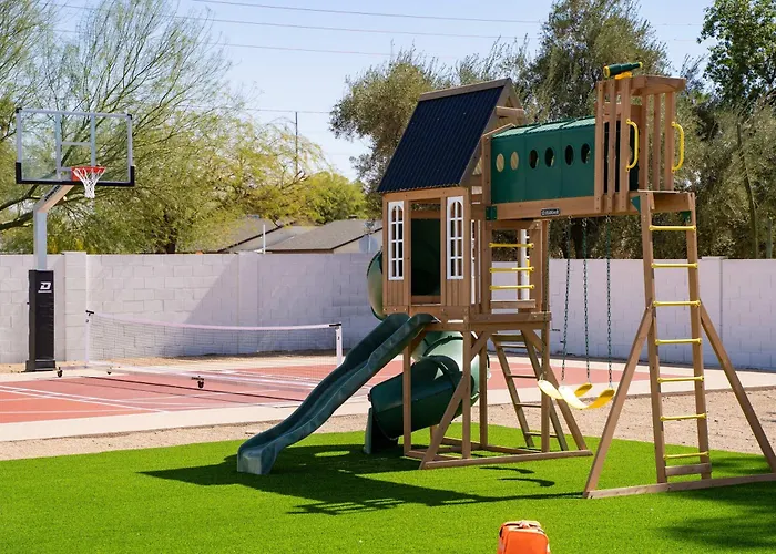 Sleeps 18 Private Pool & Hot Tub Playground Phoenix