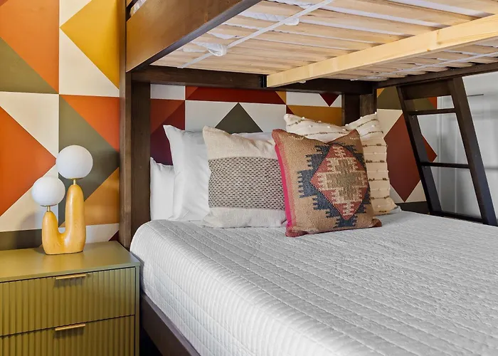 Casa vacanze Sleeps 18 Private Pool & Hot Tub Playground *